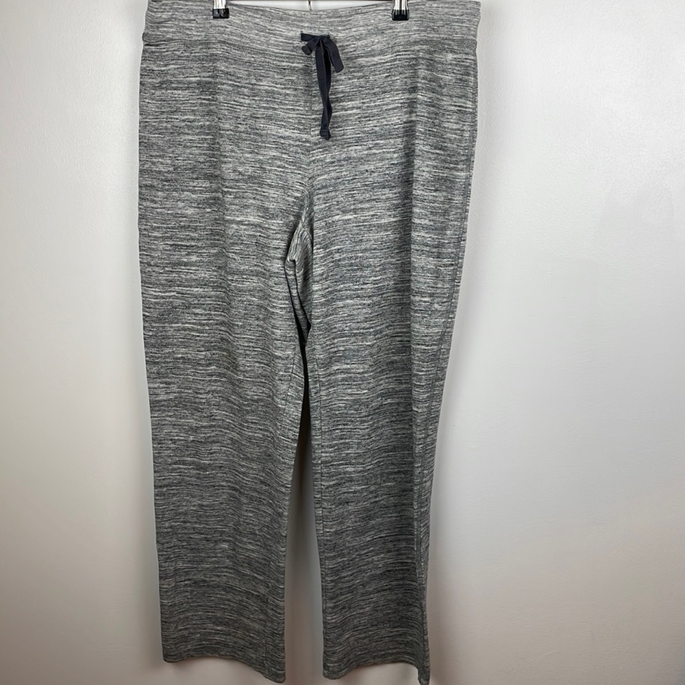 Women’s Hanes Lounge Pants Size XL Color Grey